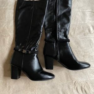 KS Brand Beautiful dress boots